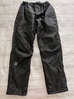 66 North Black Insulated Snow Shell Kids Pants Size 14 Y